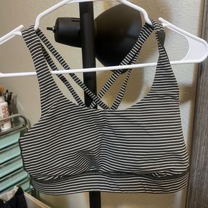 Lululemon sport bra